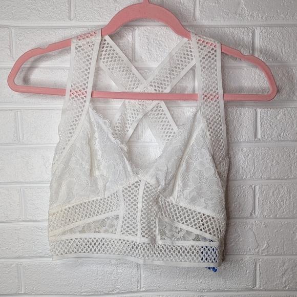 Free People Intimately Sitting Pretty Ivory Crossback Lace Bralette Brami - Picture 4 of 7